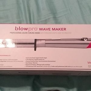 Blow pro wave maker